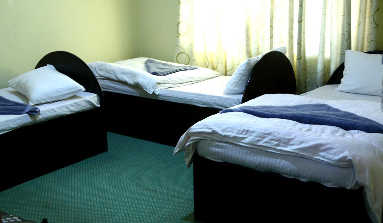 Mitra Garden Inn Katmandu Kültér fotó