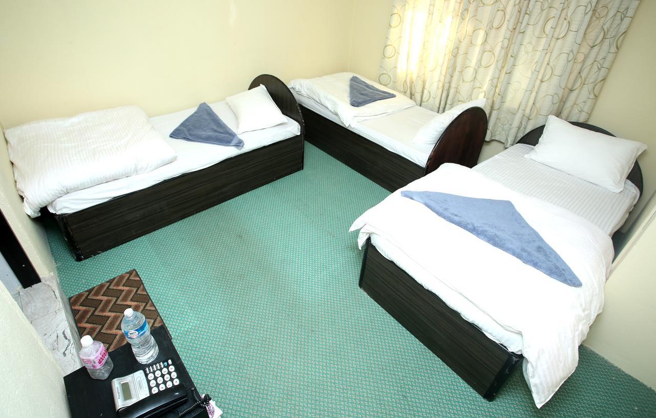 Mitra Garden Inn Katmandu Kültér fotó
